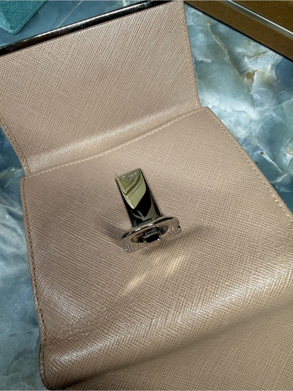 Ferragamo Wallet - Picture 4 of 10
